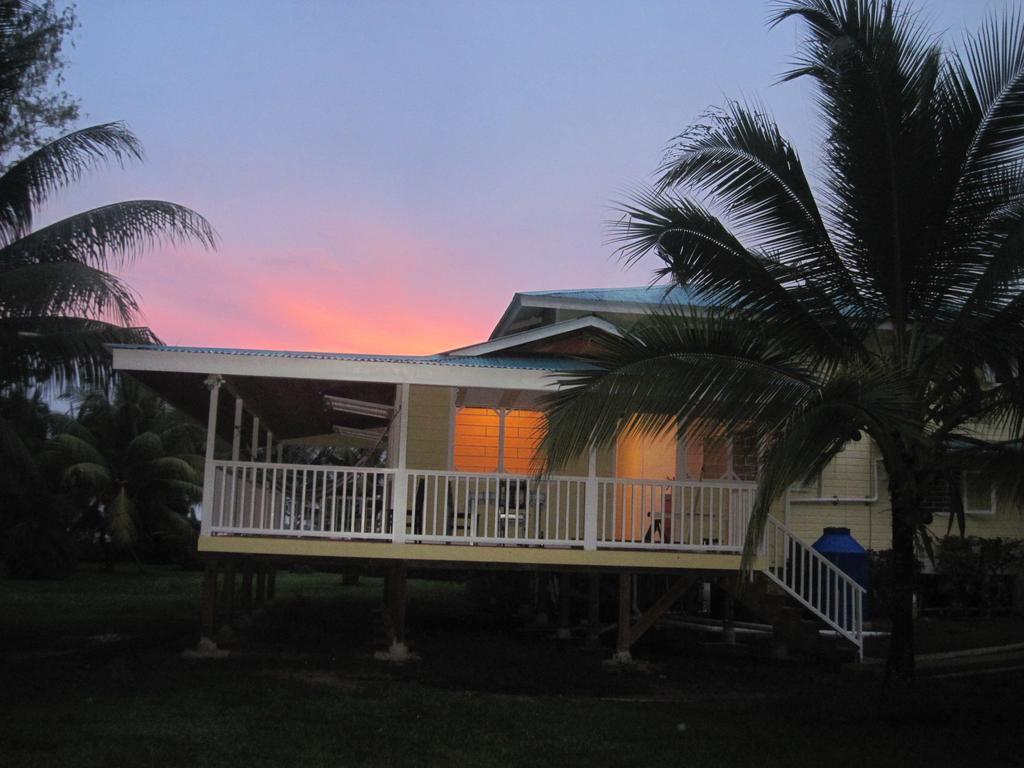 Sand Dollar Beach Bed & Breakfast ボカス・タウン 部屋 写真