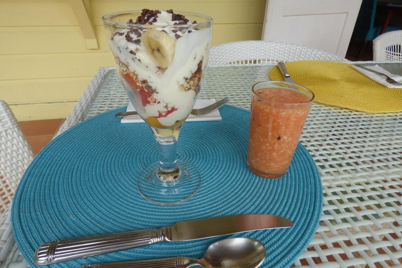 Sand Dollar Beach Bed & Breakfast ボカス・タウン エクステリア 写真